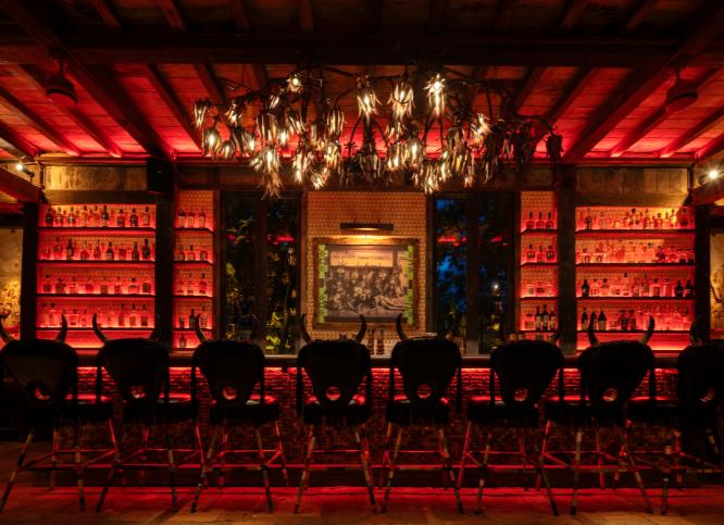 Tikuna Bar & Lyma Beach Club